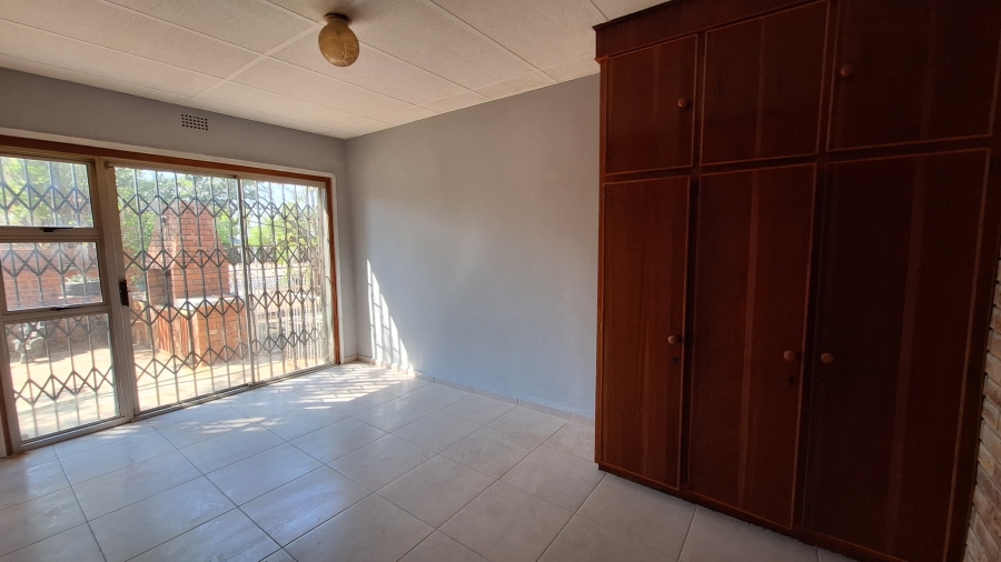 4 Bedroom Property for Sale in Riebeeckstad Free State